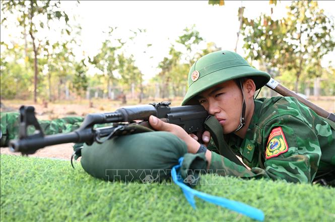 Tây Ninh: Chiến sĩ mới trên thao trường biên giới - Ảnh thời sự trong ...