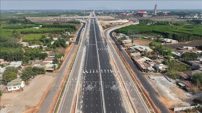Cao tốc Biên Hòa - Vũng Tàu đoạn qua Đồng Nai. Ảnh: Công Phong - TTXVN