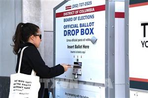 Mỹ: Đảng Dân chủ chiếm ưu thế trong cuộc đua vào Hạ viện trước bầu cử giữa kỳ