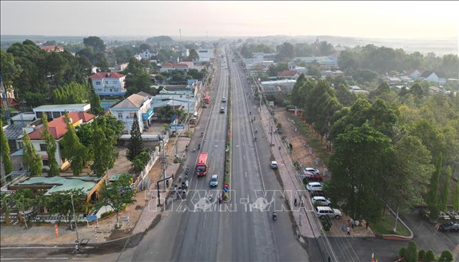 Phường Đồng Phú, thành phố Đồng Nai có vị trí đắc địa, kết nối các tỉnh Khu vực Tây Nguyên với cửa ngõ Thành phố Hồ Chí Minh. Ảnh: Đậu Tất Thành – TTXVN