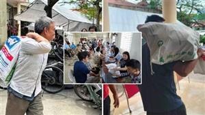 Hàng nghìn người dân mang bao tải đi đựng tiền đền bù đất siêu dự án Olympic
