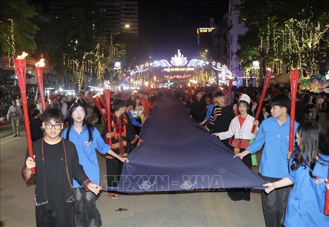 Hoạt động đuốc 