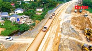 Cao tốc Đồng Đăng - Trà Lĩnh thi công xuyên lễ, sắp thông xe kỹ thuật 62km