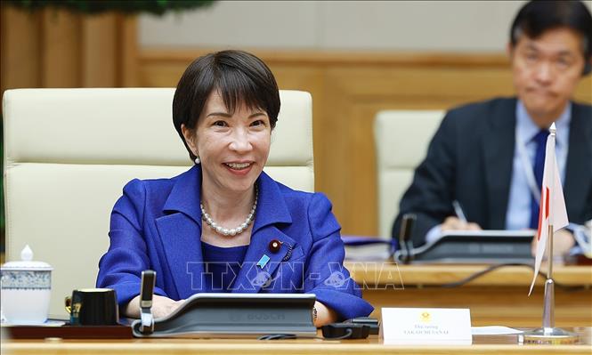 Thủ tướng Nhật Bản Takaichi Sanae phát biểu tại cuộc hội đàm với Thủ tướng Lê Minh Hưng. Ảnh: Dương Giang – TTXVN 

