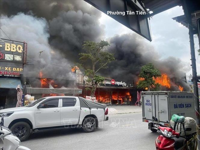 Hiện trường vụ cháy. Ảnh: Hoàng Ngọc – TTXVN 