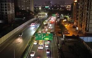 Dân trở lại Hà Nội sớm, cao tốc Pháp Vân-Cầu Giẽ ùn tắc kéo dài trong đêm
