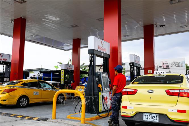 Một trạm xăng ở Panama. Ảnh: THX/TTXVN