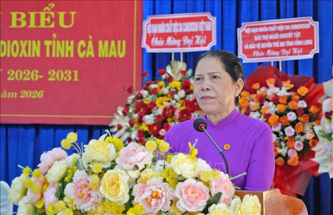 Bà Võ Thị Hồng Thoại, Chủ tịch Hội Nạn nhân chất độc da cam/dioxin tỉnh Cà Mau, phát biểu tại Đại hội. Ảnh: Huỳnh Anh - TTXVN