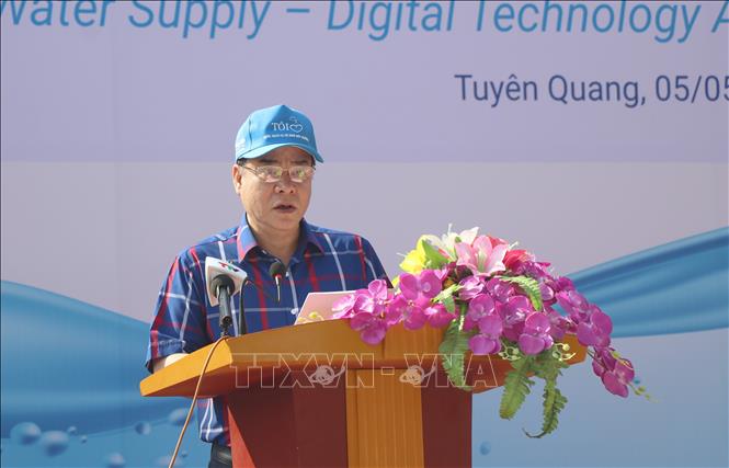 Ông Hoàng Gia Long, Phó Chủ tịch UBND tỉnh Tuyên Quang, phát biểu tại lễ phát động. Ảnh: Hoàng Hải - TTXVN