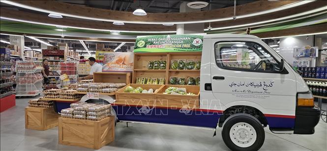 Một góc siêu thị lớn ở thủ đô Bandar Seri Begawan, Brunei. Ảnh: Bùi Hoàn - PV TTXVN tại Brunei