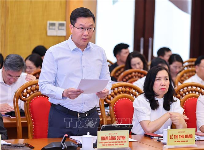 Đồng chí Trần Đăng Quỳnh, Phó Bí thư Thường trực Tỉnh ủy Ninh Bình phát biểu. Ảnh: Minh Đức – TTXVN