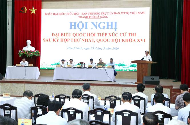 Quang cảnh buổi cử tri. Ảnh: Phương Hoa - TTXVN