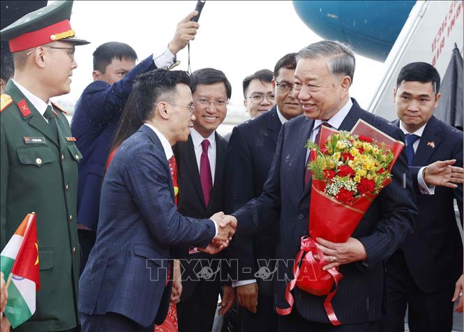Tổng Bí thư, Chủ tịch nước Tô Lâm tới thủ đô New Delhi, bắt đầu chuyến thăm cấp Nhà nước tới Cộng hòa Ấn Độ. Ảnh: Thống Nhất – TTXVN