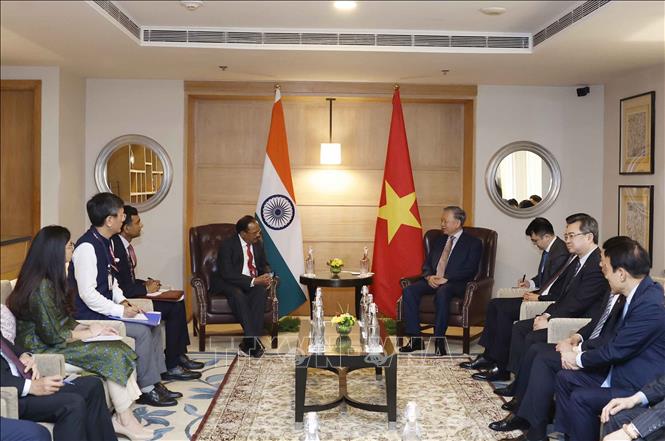 Tổng Bí thư, Chủ tịch nước Tô Lâm tiếp Cố vấn An ninh Quốc gia Ấn Độ Ajit Doval. Ảnh: Thống Nhất – TTXVN