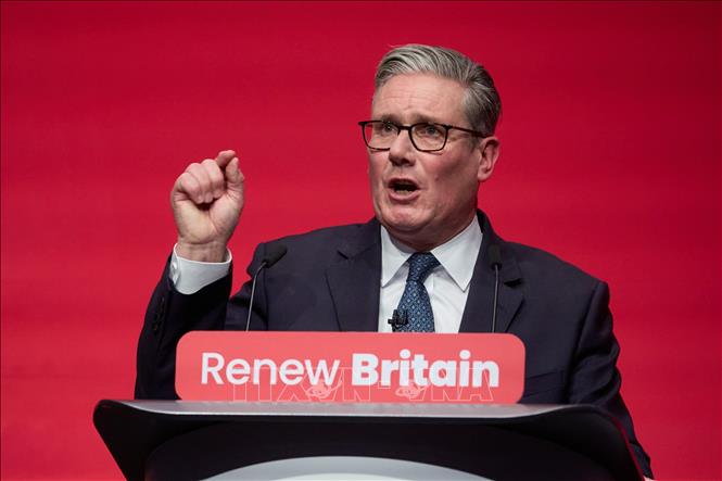 (Tư liệu) Thủ tướng Anh Keir Starmer phát biểu tại Liverpool. Ảnh: THX/TTXVN