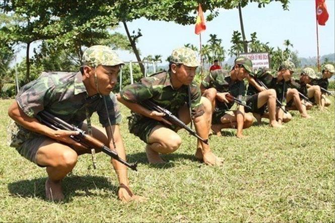 Đặc công hải quân thường xuyên huấn luyện thể lực, rèn luyện sức chịu đựng bền bỉ, dẻo dai trên sông, trên biển; kết hợp huấn luyện với rèn luyện kỷ luật, xây dựng chính quy, ý thức chấp hành mệnh lệnh, kỷ luật chiến trường. Ảnh: Trọng Đức - TTXVN