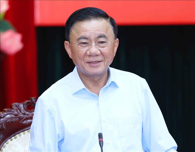 Đồng chí Trần Cẩm Tú, Uỷ viên Bộ Chính trị, Thường trực Ban Bí thư, Trưởng Đoàn kiểm tra, giám sát số 12 của Bộ Chính trị phát biểu chỉ đạo hội nghị. Ảnh: Phương Hoa - TTXVN