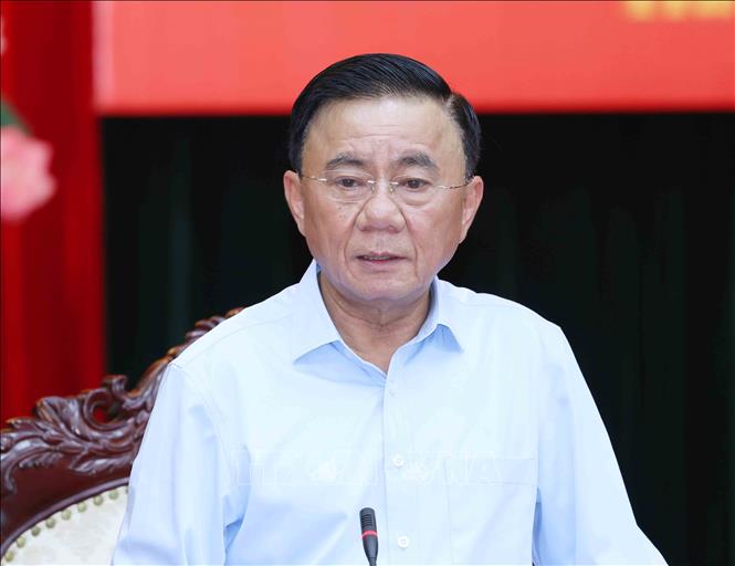 Đồng chí Trần Cẩm Tú, Uỷ viên Bộ Chính trị, Thường trực Ban Bí thư, Trưởng Đoàn kiểm tra, giám sát số 12 của Bộ Chính trị phát biểu chỉ đạo hội nghị. Ảnh: Phương Hoa - TTXVN