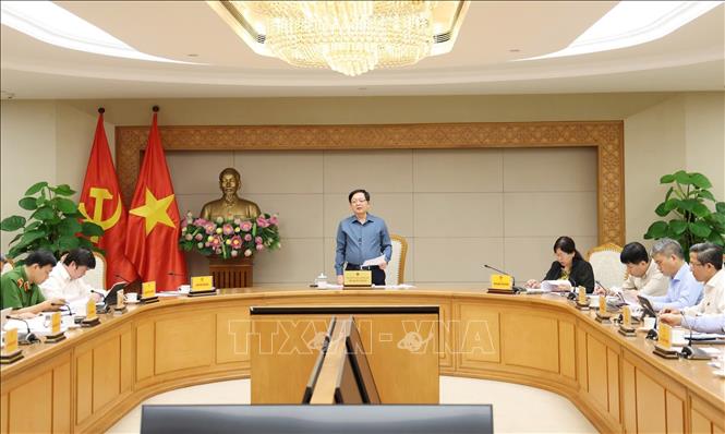 Phó Thủ tướng Hồ Quốc Dũng chủ trì cuộc họp về cơ sở dữ liệu quốc gia về đất đai. Ảnh: Xuân Tùng - TTXVN