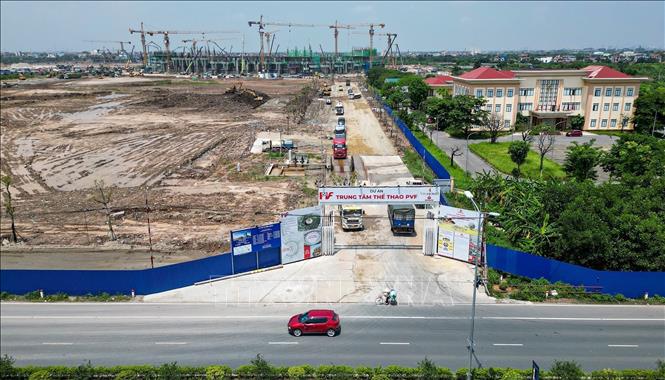 Công trình thuộc quần thể thể thao - dịch vụ quy mô khoảng 92ha, được định hướng trở thành một trong những tổ hợp thể thao hiện đại hàng đầu khu vực. Ảnh: Minh Quyết – TTXVN