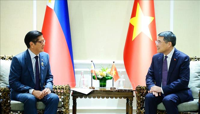 Thủ tướng Lê Minh Hưng gặp Tổng thống Philippines Ferdinand Romualdez Marcos Jr, Chủ tịch ASEAN năm 2026. Ảnh: Dương Giang – TTXVN 