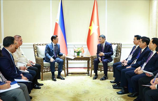 Thủ tướng Lê Minh Hưng gặp Tổng thống Philippines Ferdinand Romualdez Marcos Jr, Chủ tịch ASEAN năm 2026. Ảnh: Dương Giang – TTXVN 