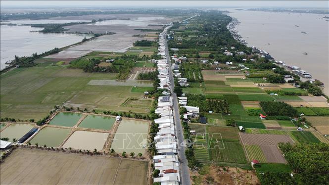 Một góc xã đảo Long Phú Thuận nhìn từ trên cao. Ảnh: Nhựt An - TTXVN