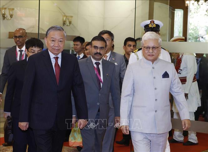 Tổng Bí thư, Chủ tịch nước Tô Lâm gặp Thống đốc bang Maharashtra Shri Jishnu Dev Varma. Ảnh: Thống Nhất – TTXVN