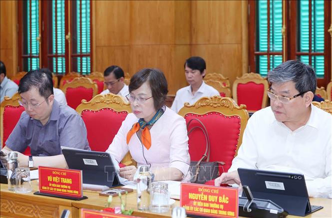 Các đồng chí trong Ban Thường vụ Đảng uỷ các cơ quan Đảng Trung ương tham dự hội nghị. Ảnh: Phương Hoa - TTXVN