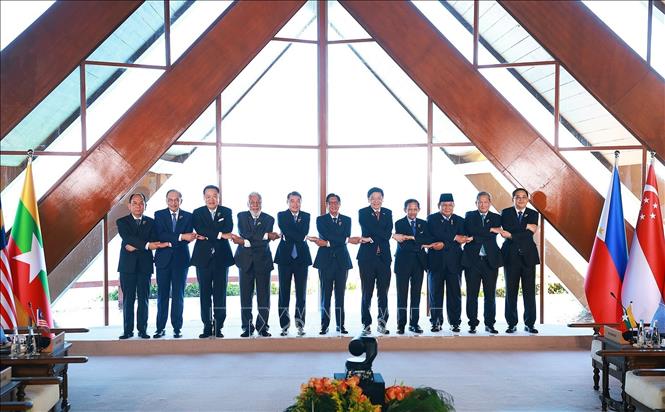 Thủ tướng Chính phủ Lê Minh Hưng và các Trưởng đoàn tham dự Phiên họp hẹp Hội nghị Cấp cao ASEAN lần thứ 48. Ảnh: Dương Giang – TTXVN
