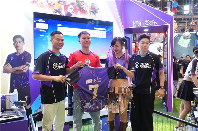 Since its debut in 2023, Vietnam GameVerse has steadily expanded in both scale and influence. This year also marks the first time the event has introduced ticket sales, a move organisers say is intended to enhance programme quality, deliver more exclusive experiences, and align the event with international standards. VNA Photo: Hữu Duyên