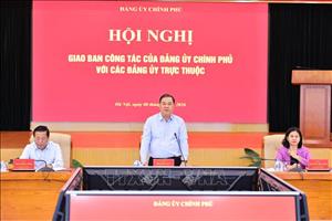 Khơi thông nguồn lực, thúc đẩy tăng trưởng gắn với xây dựng Đảng vững mạnh