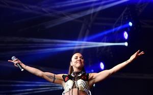 Melanie C - tìm lại mình trong album mới 