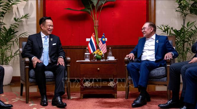 Cuộc gặp giữa Thủ tướng Anwar Ibrahim và Thủ tướng Thái Lan Anutin Charnvirakul ngày 8/5/2026. Ảnh: Văn phòng Thủ tướng Malaysia/TTXVN phát
