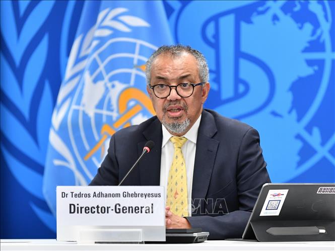 Tổng Giám đốc WHO Tedros Adhanom Ghebreyesus phát biểu tại cuộc họp báo ở Geneva, Thụy Sĩ. Ảnh: THX/TTXVN