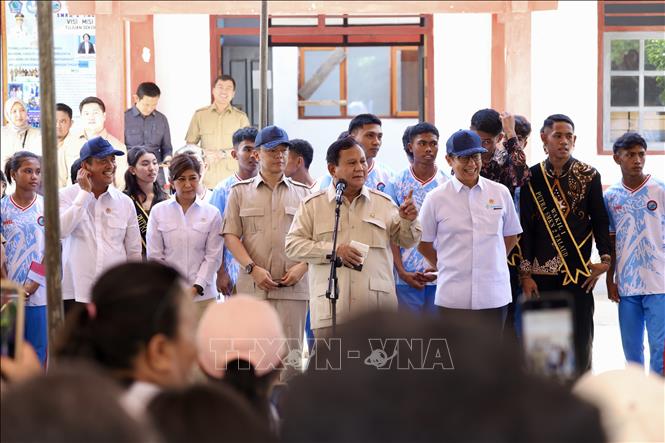Tổng thống Indonesia Prabowo Subianto phát biểu trước người dân đảo Miangas. Ảnh: Đỗ Quyên - PV TTXVN tại Indonesia