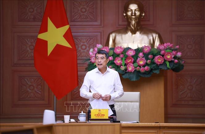 Thủ tướng Lê Minh Hưng chủ trì làm việc với lãnh đạo Bộ ngoại giao. Ảnh: Dương Giang – TTXVN
