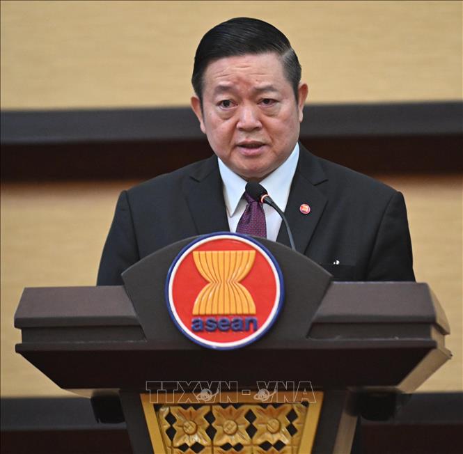 Tổng thư ký ASEAN Kao Kim Hourn phát biểu tại sự kiện. Ảnh: Minh Thái - Phóng viên TTXVN tại Indonesia. 