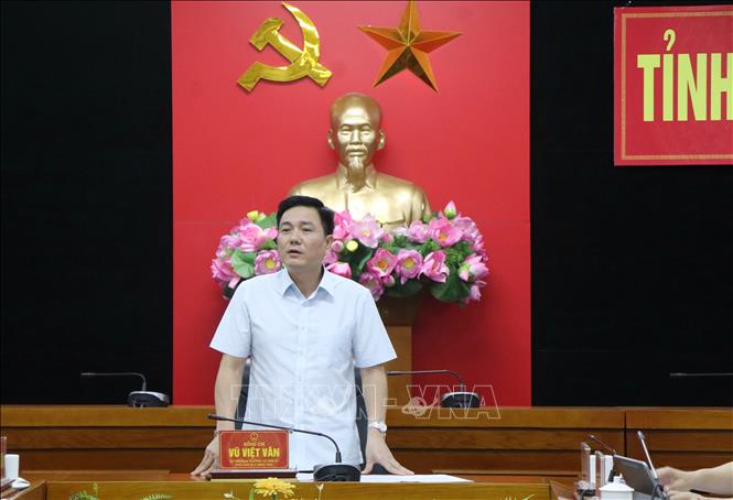 Phó Chủ tịch UBND tỉnh Phú Thọ Vũ Việt Văn phát biểu. Ảnh: Thu Hương - TTXVN