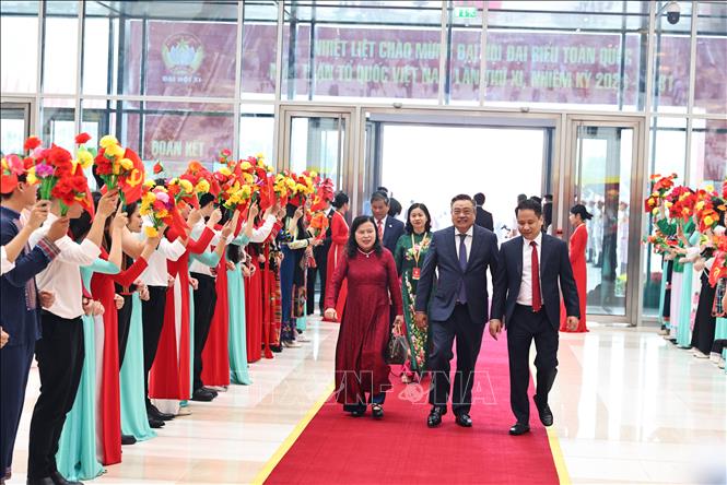 Đồng chí Trần Sỹ Thanh, Ủy viên Bộ Chính trị, Bí thư Trung ương Đảng, Chủ nhiệm Uỷ ban Kiểm tra Trung ương dự khai mạc Đại hội đại biểu toàn quốc MTTQ Việt Nam lần thứ XI. Ảnh: Minh Đức - TTXVN