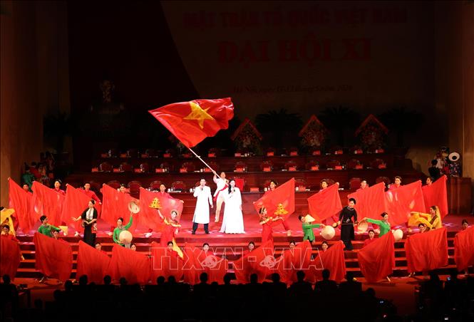 Chương trình văn nghệ chào mừng Đại hội. Ảnh: Lâm Khánh - TTXVN
