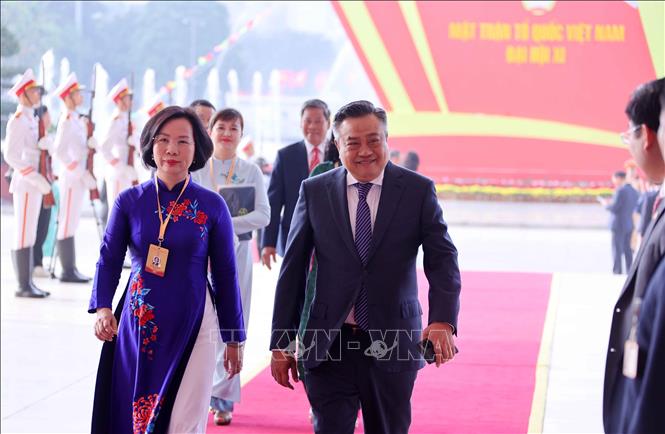 Đồng chí Trần Sỹ Thanh, Ủy viên Bộ Chính trị, Bí thư Trung ương Đảng, Chủ nhiệm Uỷ ban Kiểm tra Trung ương đến dự phiên khai mạc trọng thể Đại hội XI Mặt trận Tổ quốc Việt Nam. Ảnh: Văn Điệp - TTXVN