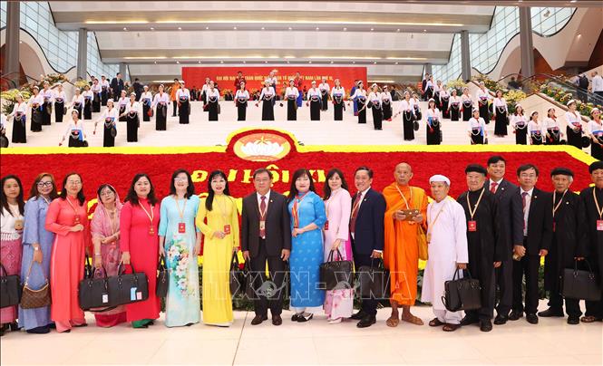 Các đại biểu dự phiên khai mạc trọng thể Đại hội XI Mặt trận Tổ quốc Việt Nam. Ảnh: Văn Điệp - TTXVN