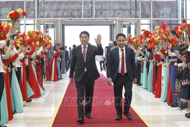 Nguyên Chủ tịch nước Lương Cường tham dự phiên khai mạc trọng thể Đại hội đại biểu Mặt trận Tổ quốc Việt Nam lần thứ XI. Ảnh: Doãn Tấn – TTXVN