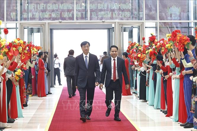 Đồng chí Nguyễn Duy Ngọc, Ủy viên Bộ Chính trị, Bí thư Trung ương Đảng, Trưởng Ban Tổ chức Trung ương đến dự khai mạc Đại hội. Ảnh: Doãn Tấn  – TTXVN