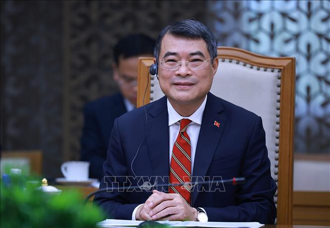 Thủ tướng Lê Minh Hưng phát biểu tại buổi tiếp ông Hà Vĩ, Đại sứ Trung Quốc tại Việt Nam. Ảnh: Dương Giang – TTXVN
