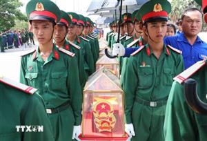 Đón 158 hài cốt liệt sỹ quân tình nguyện, chuyên gia Việt Nam về nước