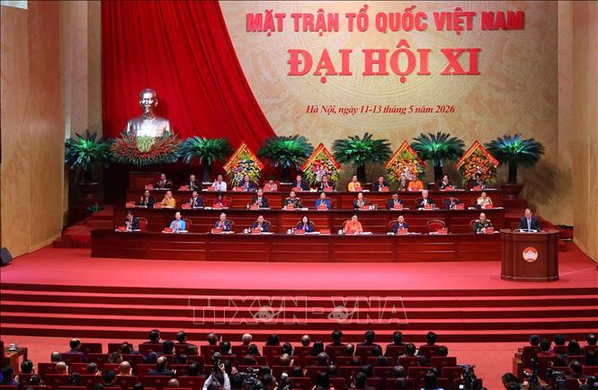 Đoàn Chủ tịch điều hành Phiên bế mạc Đại hội XI Mặt trận Tổ quốc Việt Nam. Ảnh: Văn Điệp - TTXVN