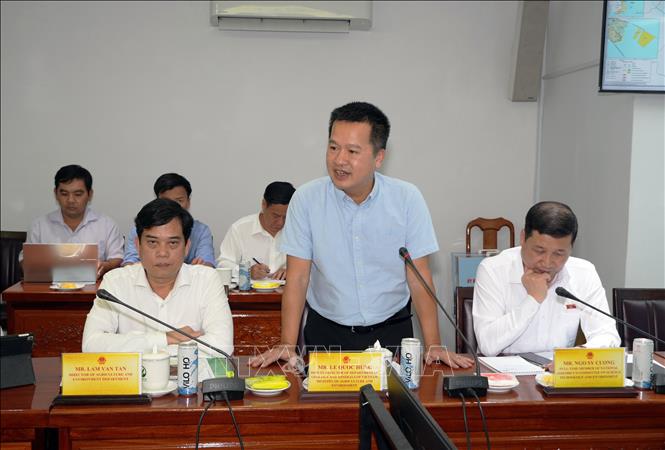 Ông Lê Quốc Hùng, Phó Cục trưởng Cục Địa chất và Khoáng sản Việt Nam (Bộ Tài nguyên và Môi trường) phát biểu tại buổi làm việc. Ảnh: Phạm Minh Tuấn-TTXVN