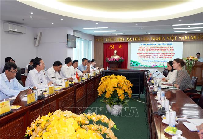 Quang cảnh buổi làm việc. Ảnh: Phạm Minh Tuấn-TTXVN
